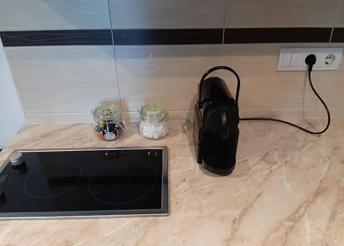 Promenade Apartment *